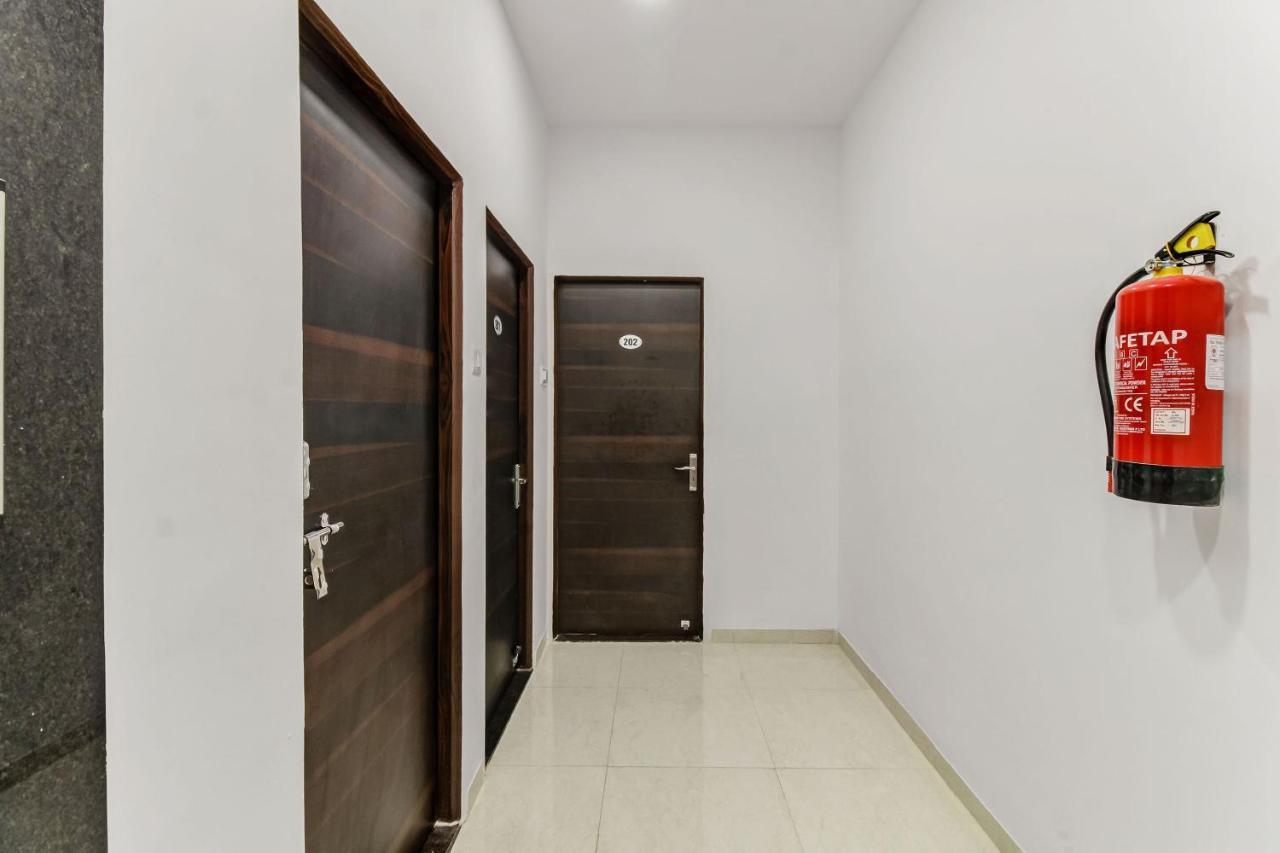 Oyo Vrindavan Inn Nagpur Exteriör bild