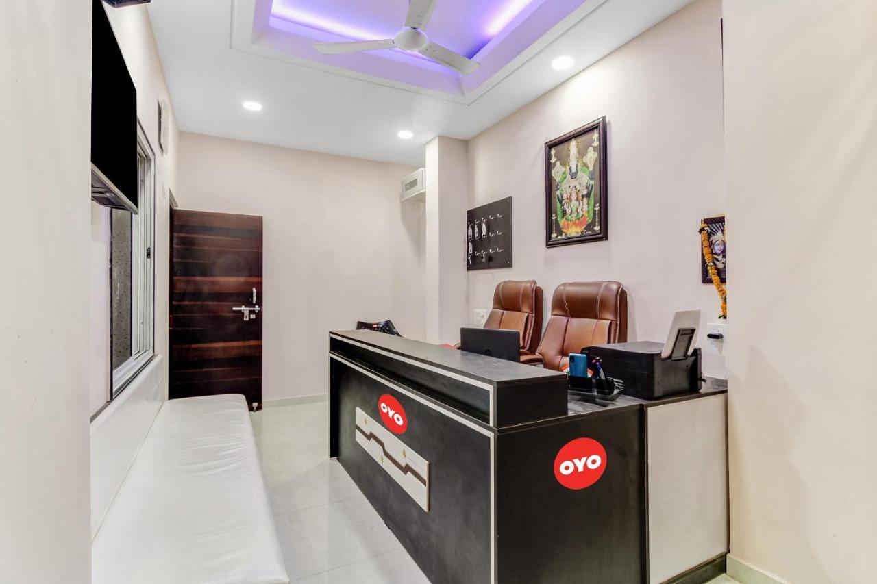 Oyo Vrindavan Inn Nagpur Exteriör bild
