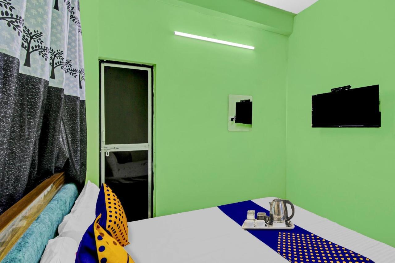 Oyo Vrindavan Inn Nagpur Exteriör bild