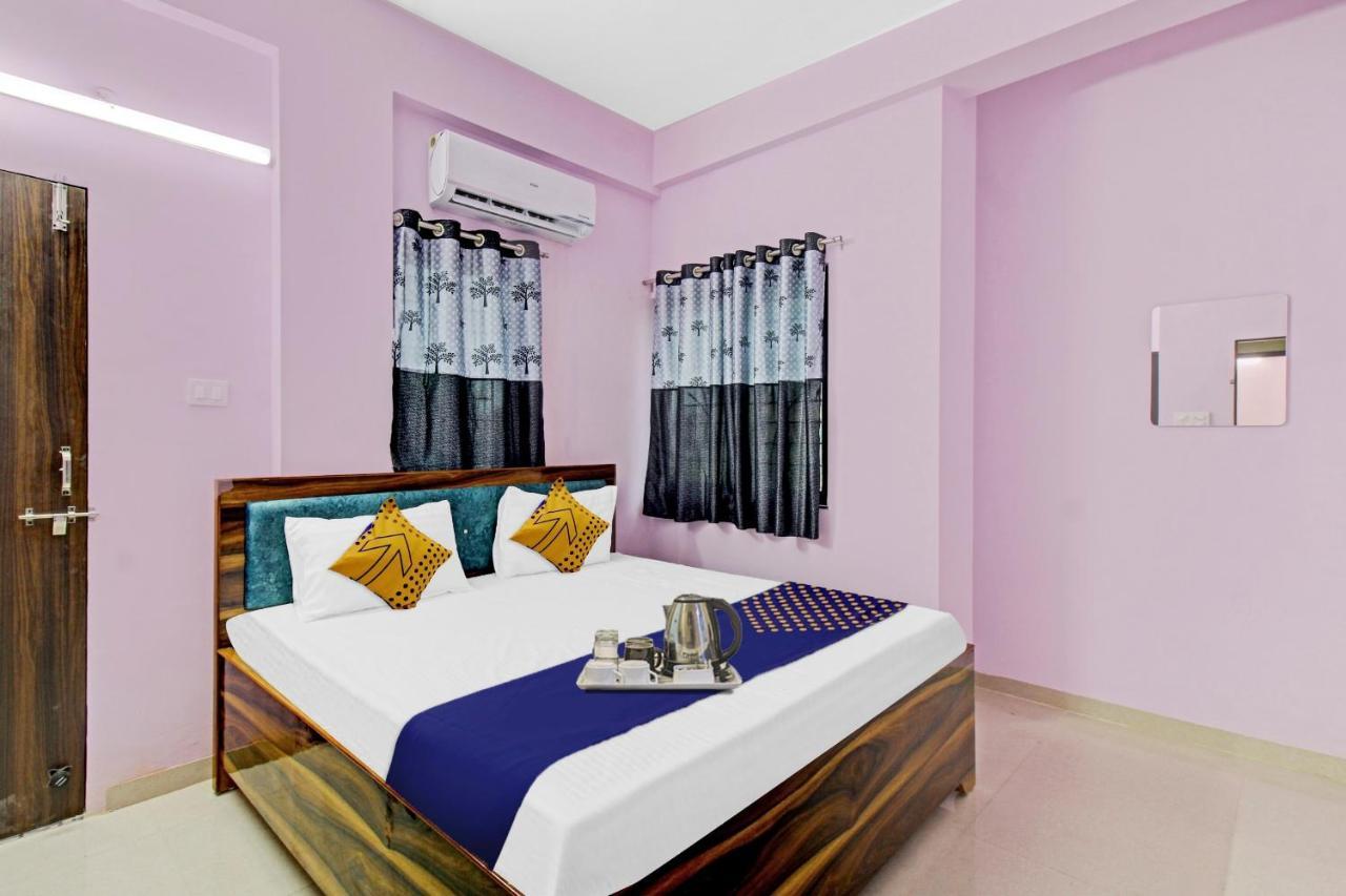 Oyo Vrindavan Inn Nagpur Exteriör bild